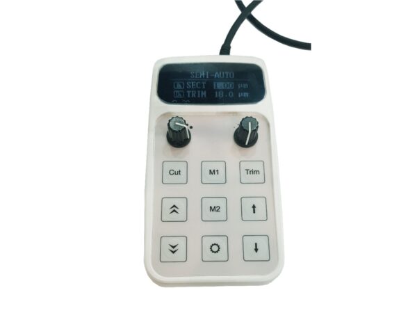 Microtomo rotatorio semiautomático MRS3500-S con pantalla táctil integrada y diseño compacto para histología