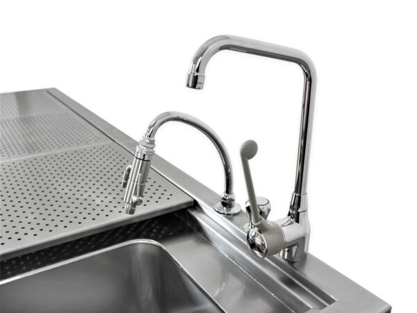 Mesa de autopsia compacta 6ATP299 con ducha de mano, fregadero integrado y pedestal ventilado