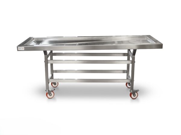 Carro de autopsia ATPCART910-I visto desde arriba, con superficie inclinada para drenaje y estructura en acero inoxidable