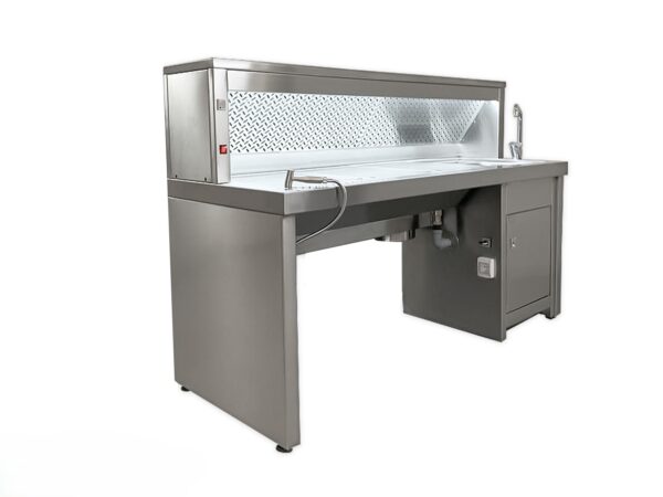 Estación de tallado ventilada modelo 5DT25 con doble sistema de extracción y fregadero lateral