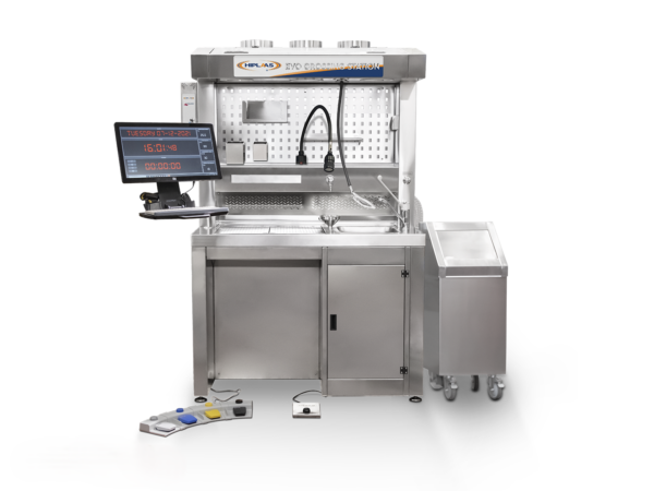 Vista frontal de la estación de tallado fija EVO120SFD-IS con sistema Dualdraft
