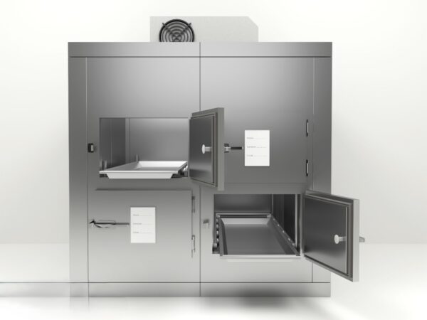 Cámara mortuoria KC42 de 4 cuerpos con puertas pequeñas en disposición vertical.