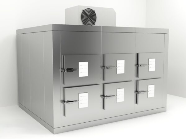 Vista frontal del modelo KC63 con estructura modular y acabado en acero pintado blanco.