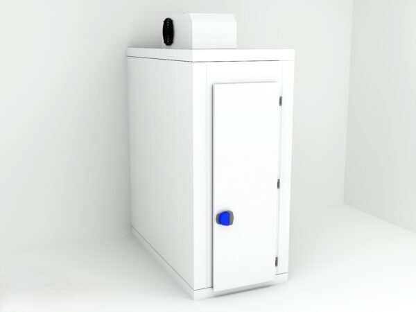 Montaje modular de cámara mortuoria refrigerada serie PC con estructura de paneles aislantes de 10 cm.