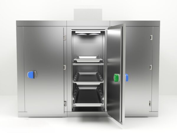 Sistema de refrigeración tipo Roof-top integrado en cámara mortuoria de 3 puertas.