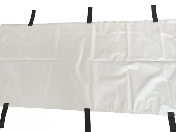 Asas laterales de transporte en bolsa mortuoria de alta capacidad.